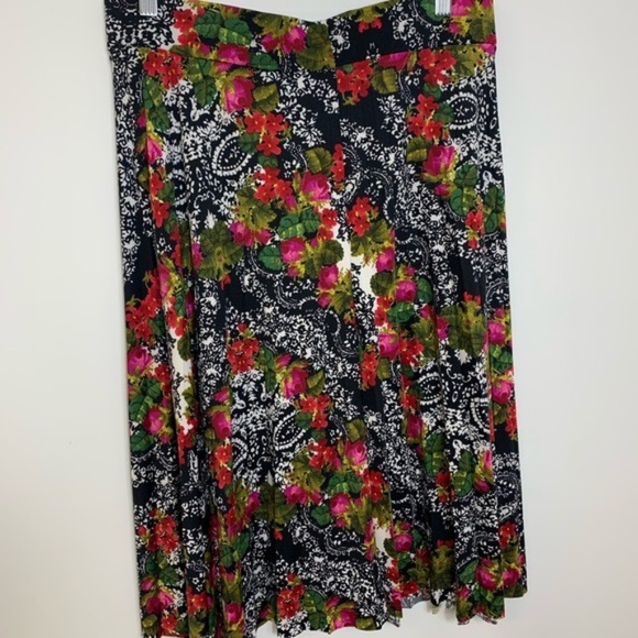 Covington Midi Bright Colorful Floral Skirt - Picture 4 of 9